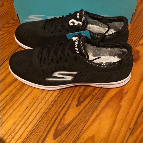 skechers go step sport